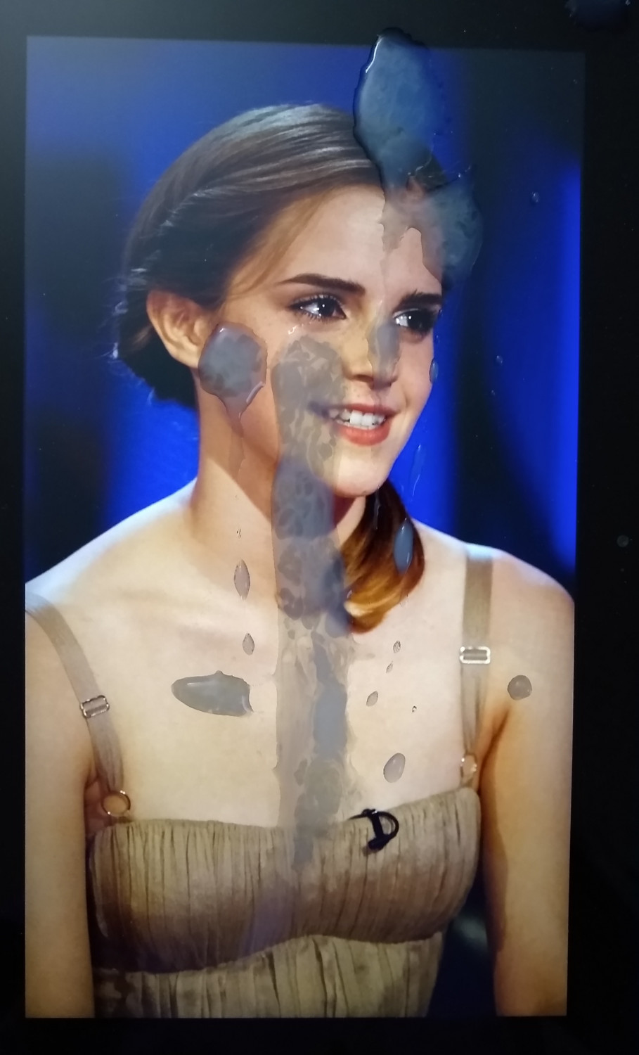 WCFRl6Ah Emma Watson Cum Tribute 4 02.jpg